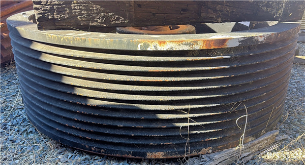 Kobe Steel - Allis Chalmers 42-54 S-t Jaw Crusher, 150 Kw (200 Hp), 50 Hz Motor)